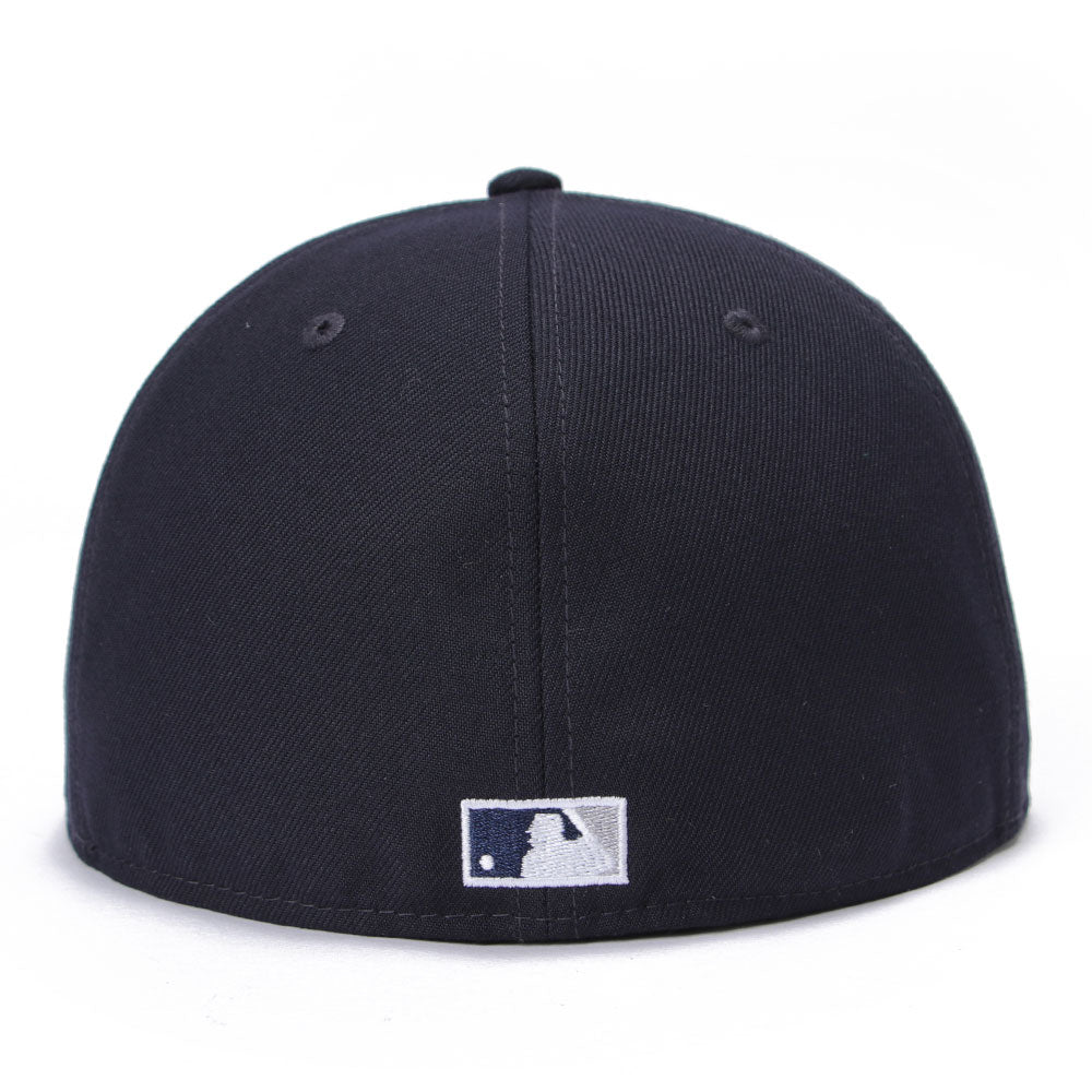 New York Yankees Old English Navy 59FIFTY Fitted Cap