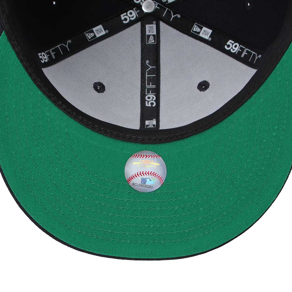 New York Yankees Old English Navy 59FIFTY Fitted Cap