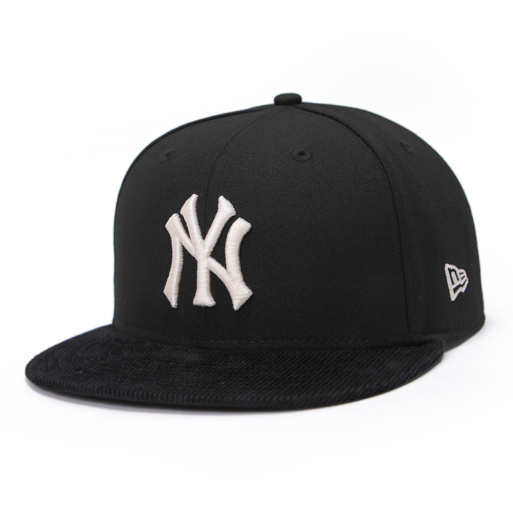 New Era New York Yankees Corduroy Black Seasonal Core 9FIFTY Snapback Cap