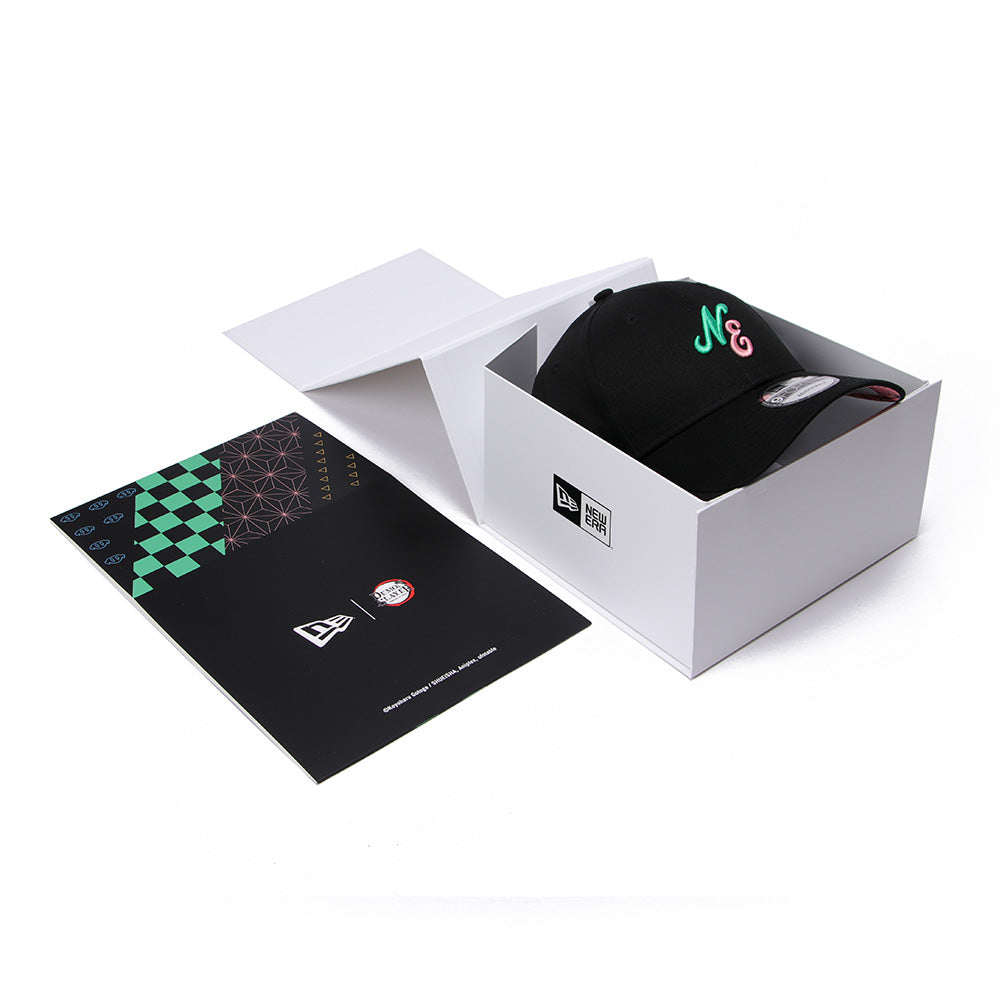 New Era x Demon Slayer Kamado Siblings Haori Black 9FORTY Adjustable Cap (PH Exclusive)