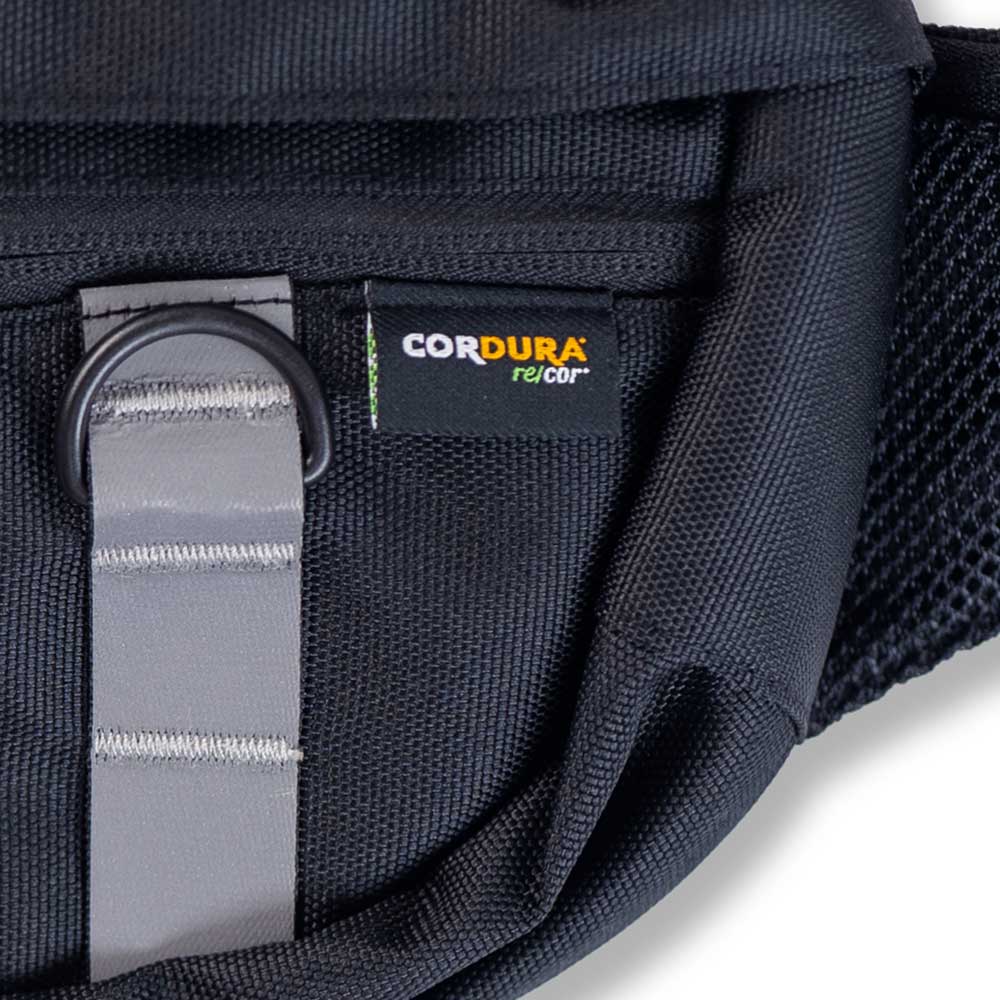 New Era Outdoor Mountain Logo SS26 Black Explorer Waist Bag
