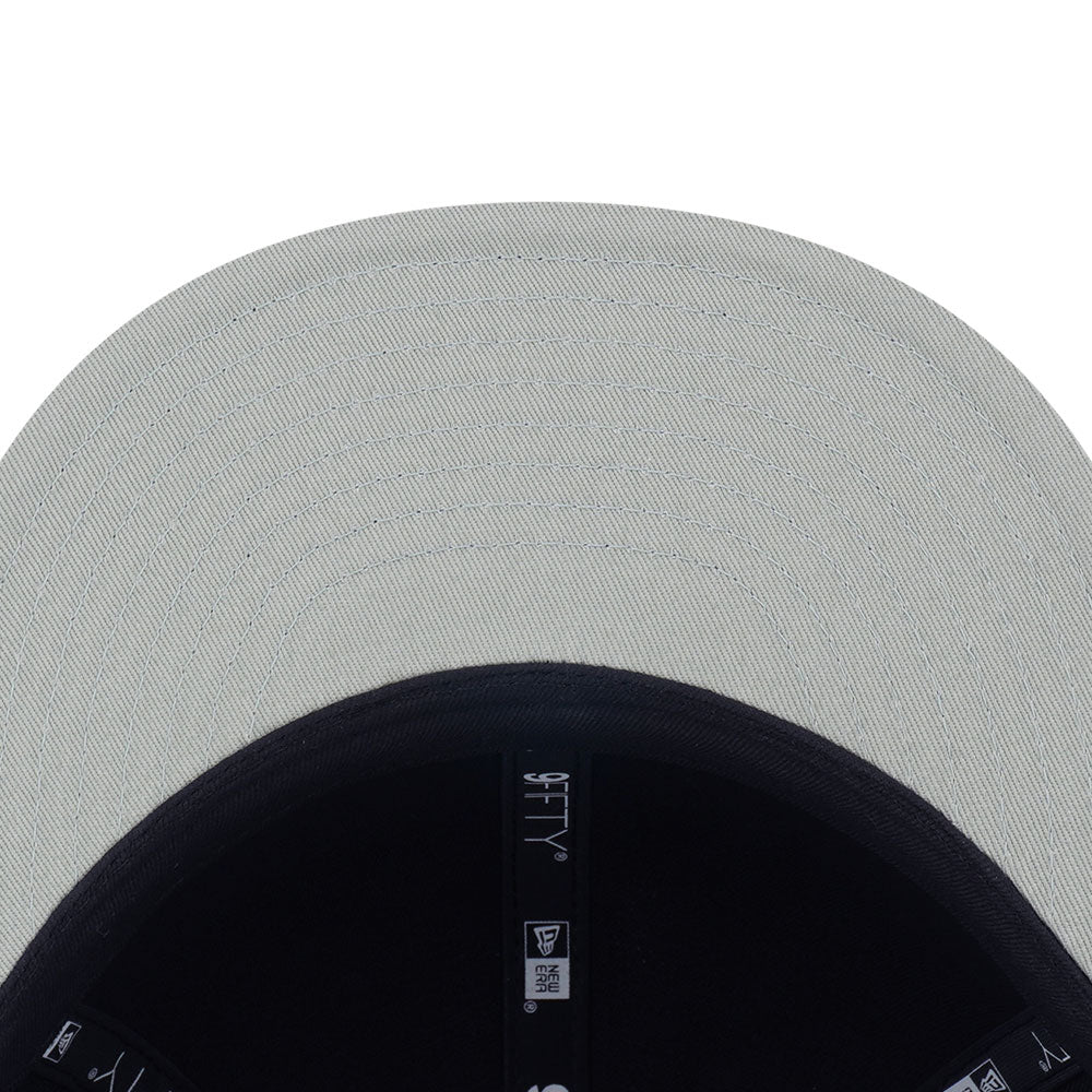 New Era New York Yankees Metal Badge Bronze Green Black 9FIFTY Snapback Cap