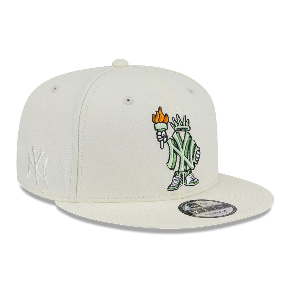 New Era New York Yankees Major League Baseball Cartoon Chrome White 9FIFTY Snapback Cap