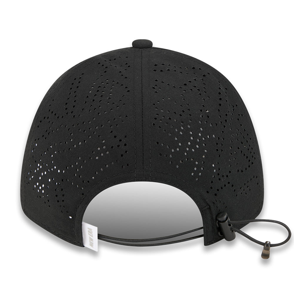 New Era Mini Mountain Logo SS26 Black 9FORTY Unstructured Adjustable Cap
