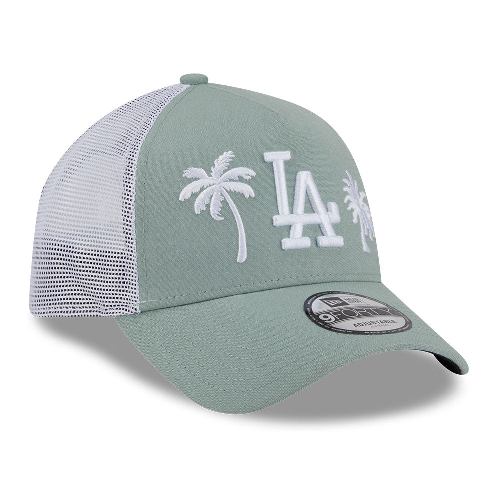 New Era Los Angeles Dodgers Resort SS26 Everest Green White 9FORTY E-Frame Trucker Cap