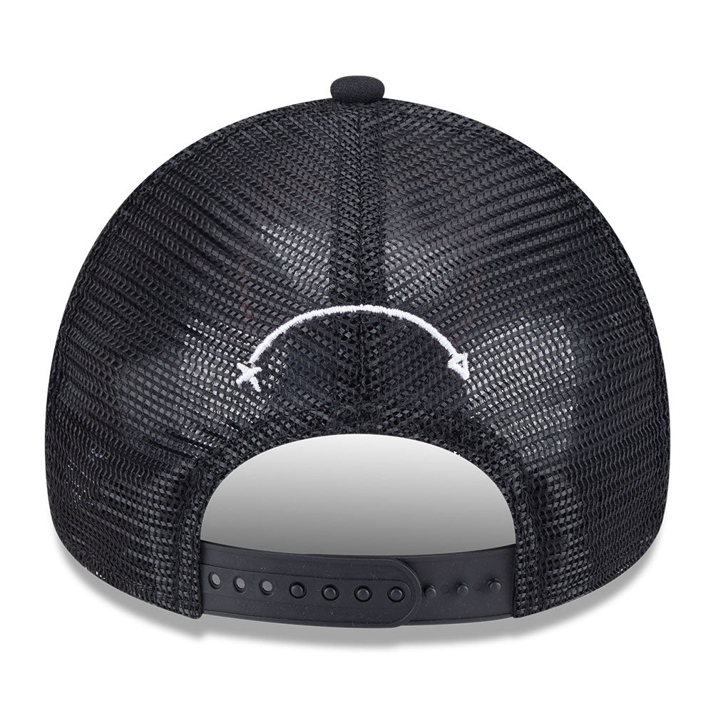 New Era Chicago Bulls NBA Street Game Black 9FORTY A-Frame Trucker Snapback Cap