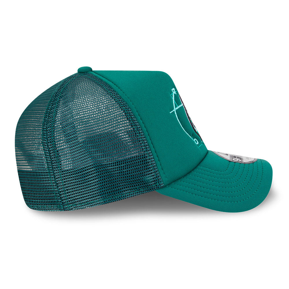 New Era Boston Celtics NBA Street Game Dark Green 9FORTY A-Frame Trucker Snapback Cap