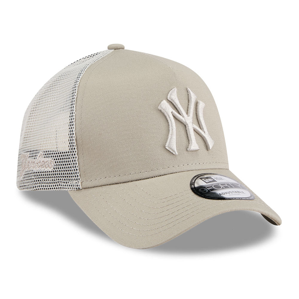 New Era New York Yankees Color Era SS26 Pebble 9FORTY A-Frame Trucker Adjustable Cap
