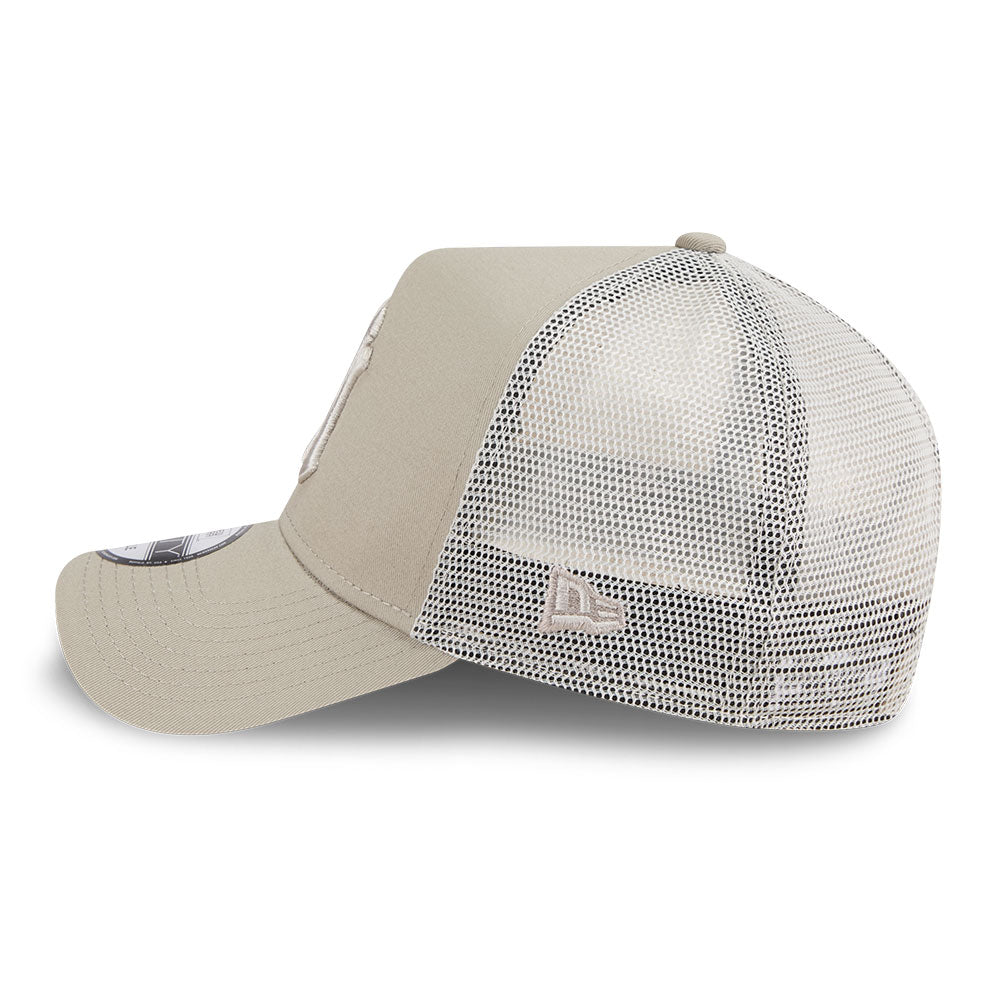 New Era New York Yankees Color Era SS26 Pebble 9FORTY A-Frame Trucker Adjustable Cap