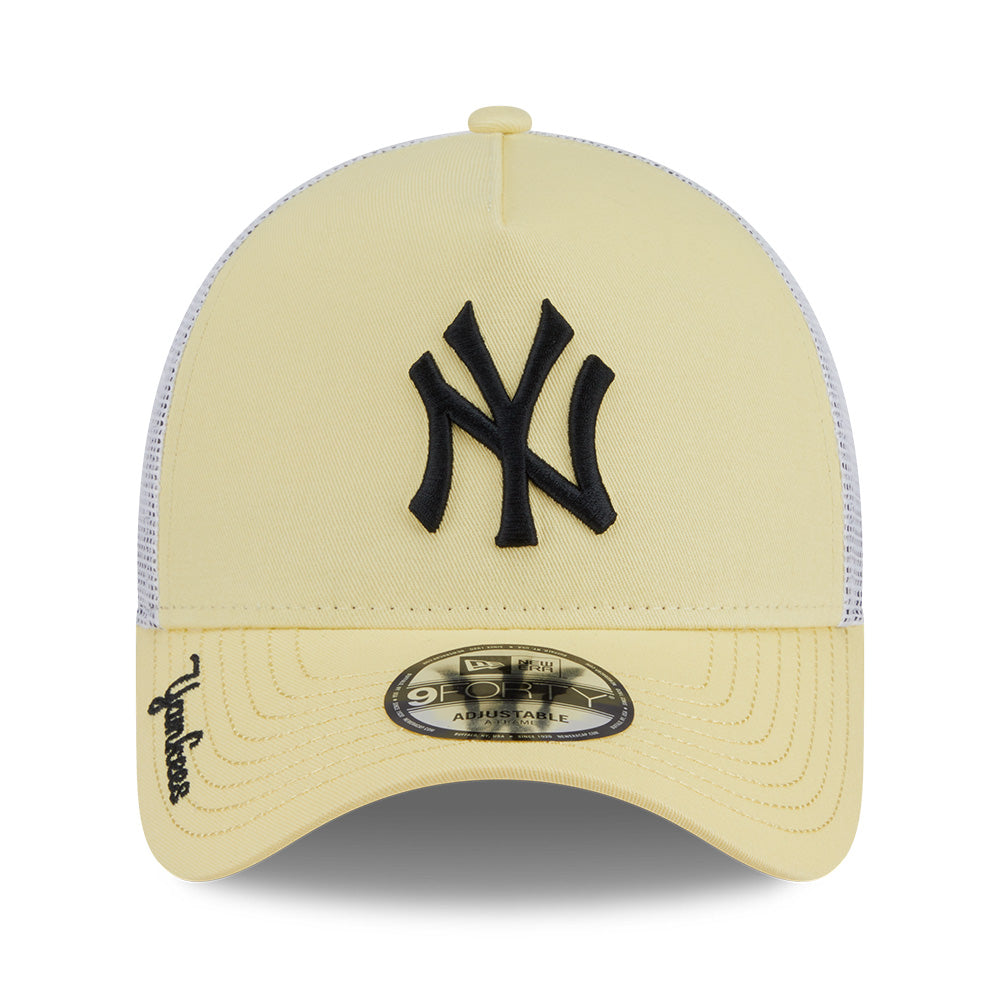 New Era New York Yankees Color Era SS26 Baby Yellow White 9FORTY A-Frame Trucker Cap