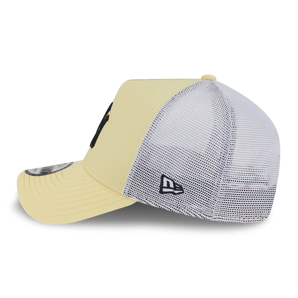 New Era New York Yankees Color Era SS26 Baby Yellow White 9FORTY A-Frame Trucker Cap