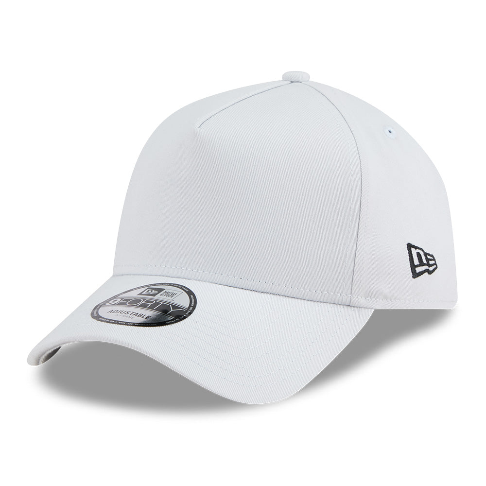 New Era Wordmark Basic SS26 Silver Snow 9FORTY A-Frame Adjustable Cap