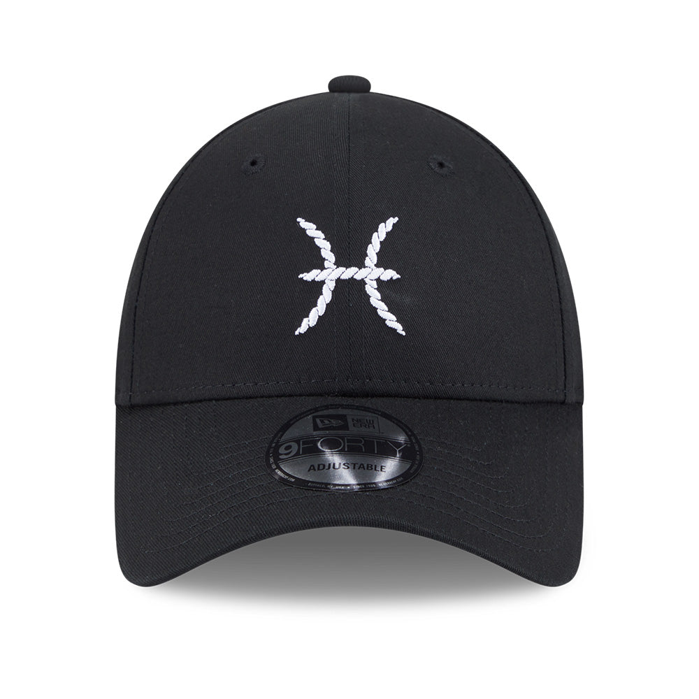 New Era Zodiac Sign Pack SS26 Pisces Black 9FORTY Adjustable Cap