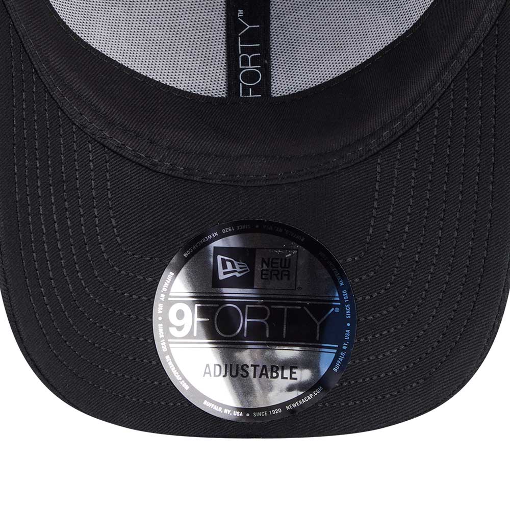 New Era Wordmark Street Archived Black Cross Panels 9FORTY Adjustable Cap