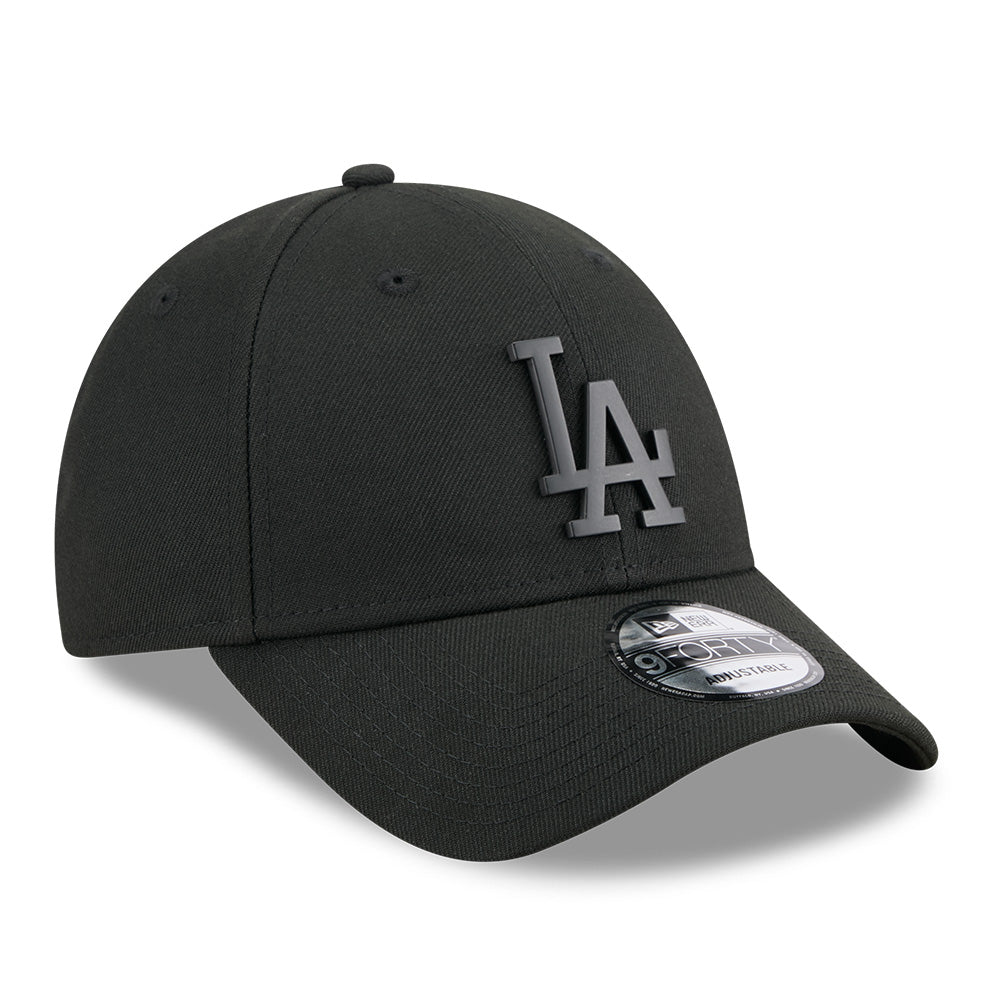New Era Los Angeles Dodgers Metal Badge SS26 Black 9FORTY Adjustable Cap
