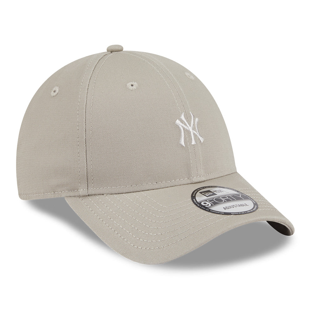 New Era New York Yankees Mini Logo Color Era SS26 Pebble 9FORTY Adjustable Cap