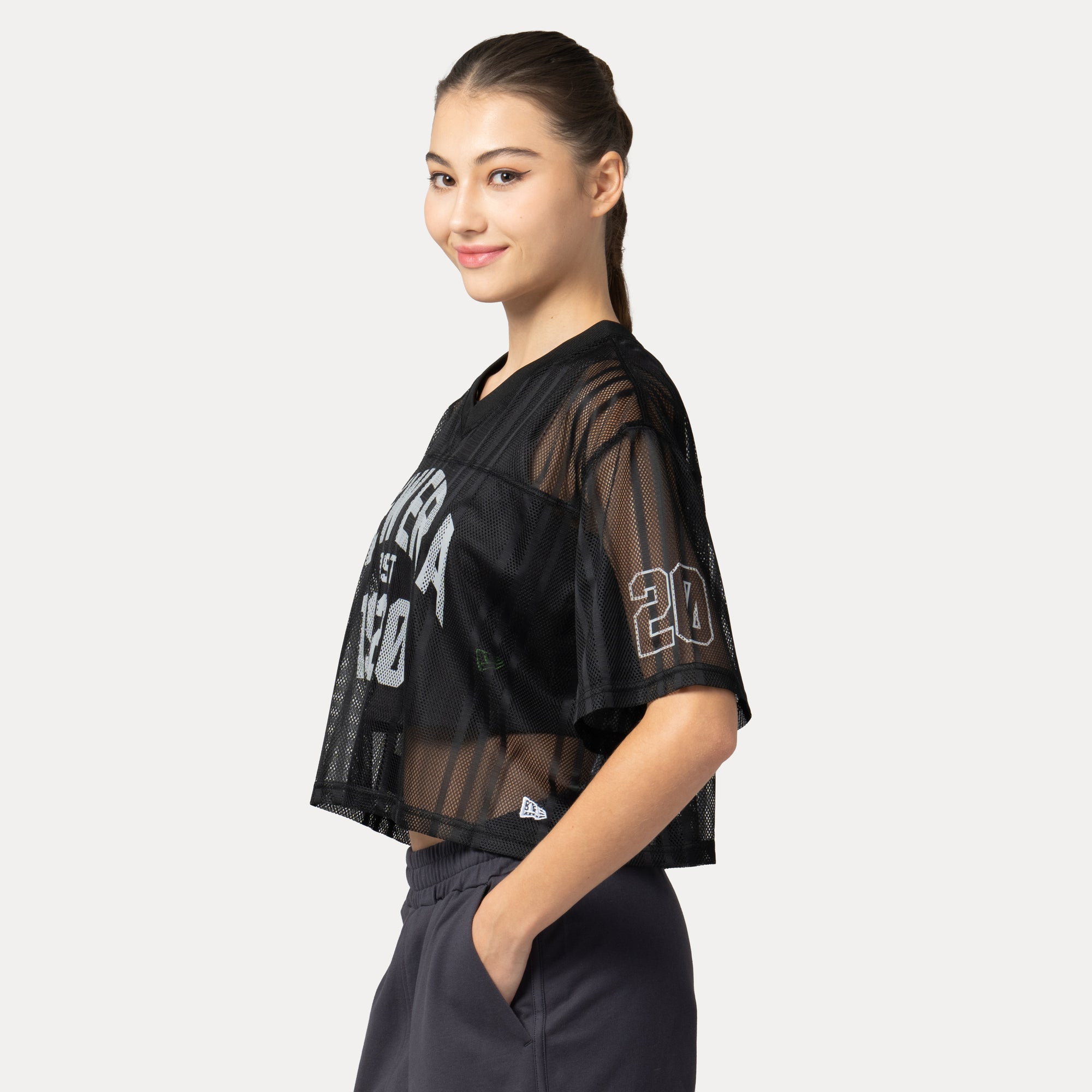 New Era 1920 Wordmark Street Archived Black Women Crop American Football Jersey