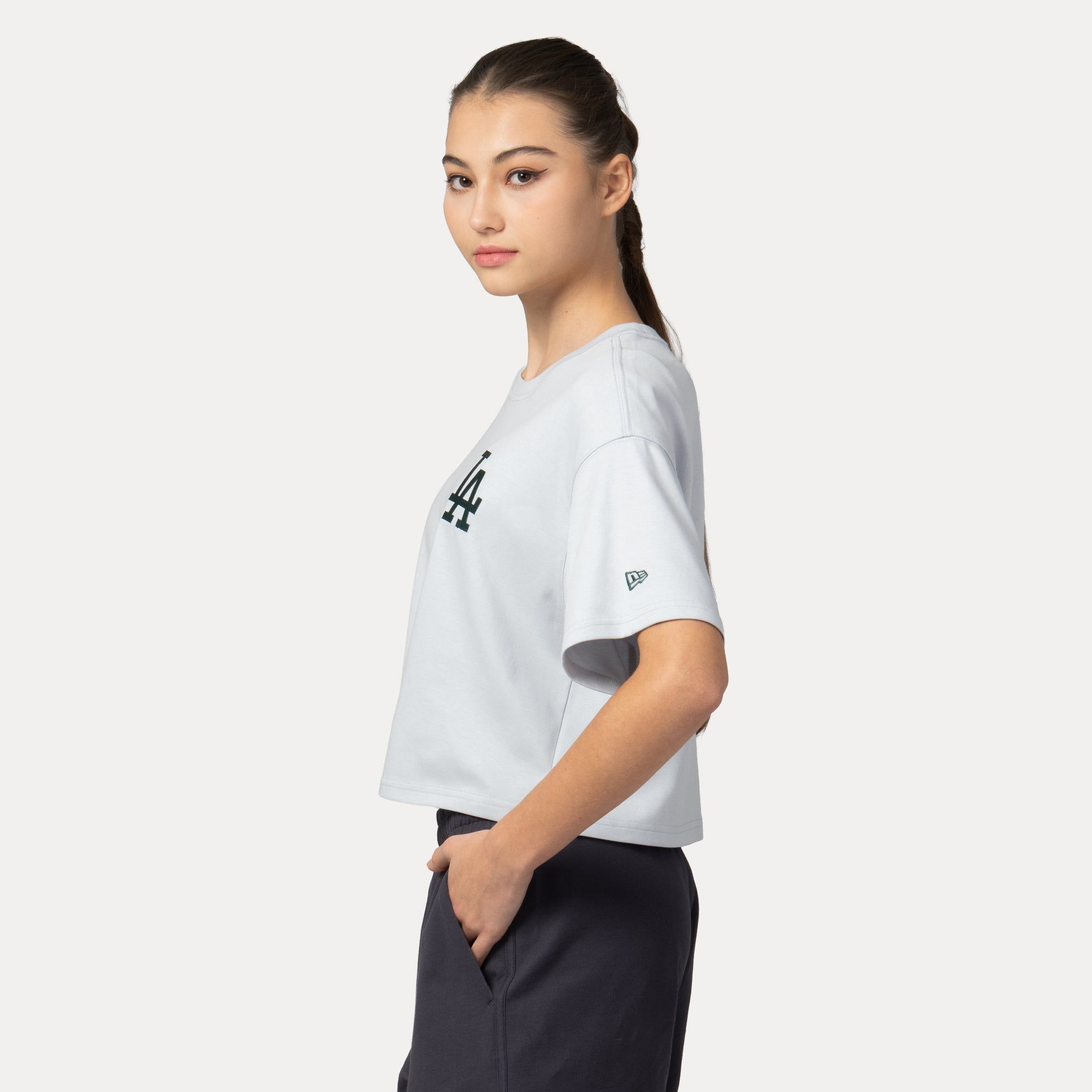 New Era Los Angeles Dodgers Color Era SS26 Silver Snow Women COOLERA Bosy Short Sleeve T-Shirt