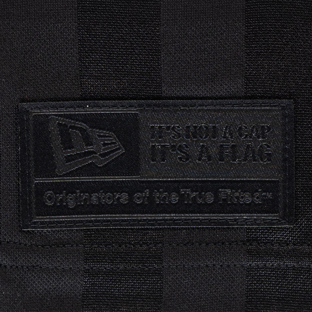 New Era 1920 Wordmark Street Archived Black American Football Jersey