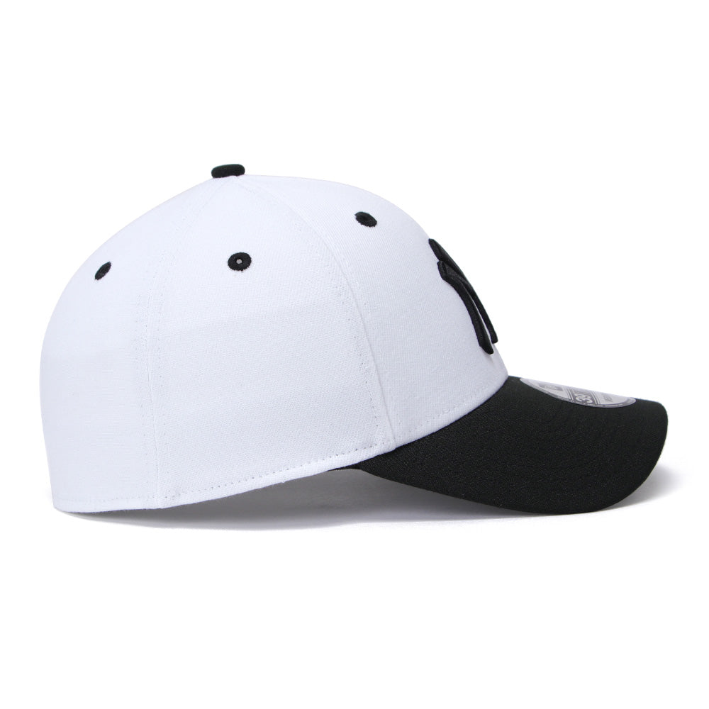 New Era New York Yankees Seasonal Core White Black 39THIRTY Stretch Adjustable Cap (PH Exclusive)