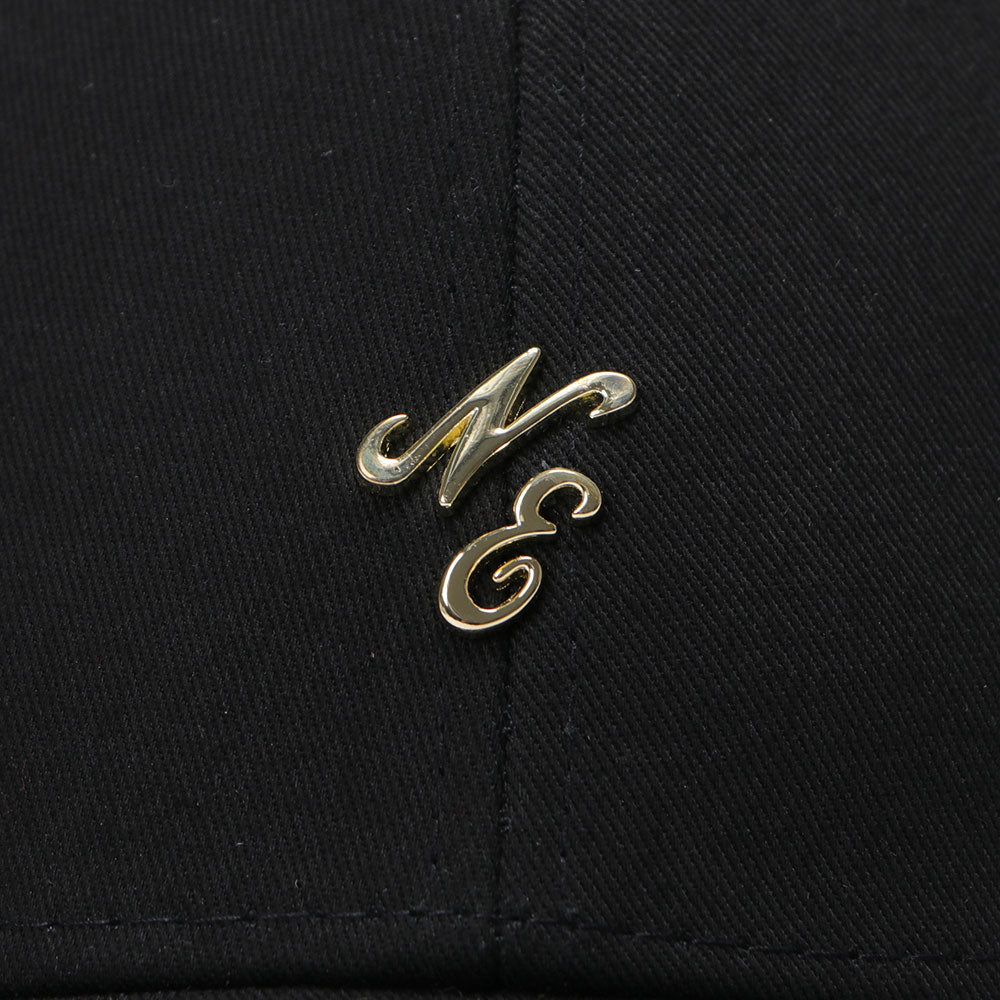New Era Script Mini Metal Badge Black 9FORTY Adjustable Cap