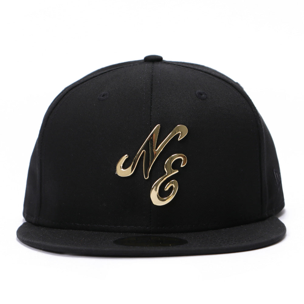 New Era Script Mini Metal Badge Black 59FIFTY Fitted Cap