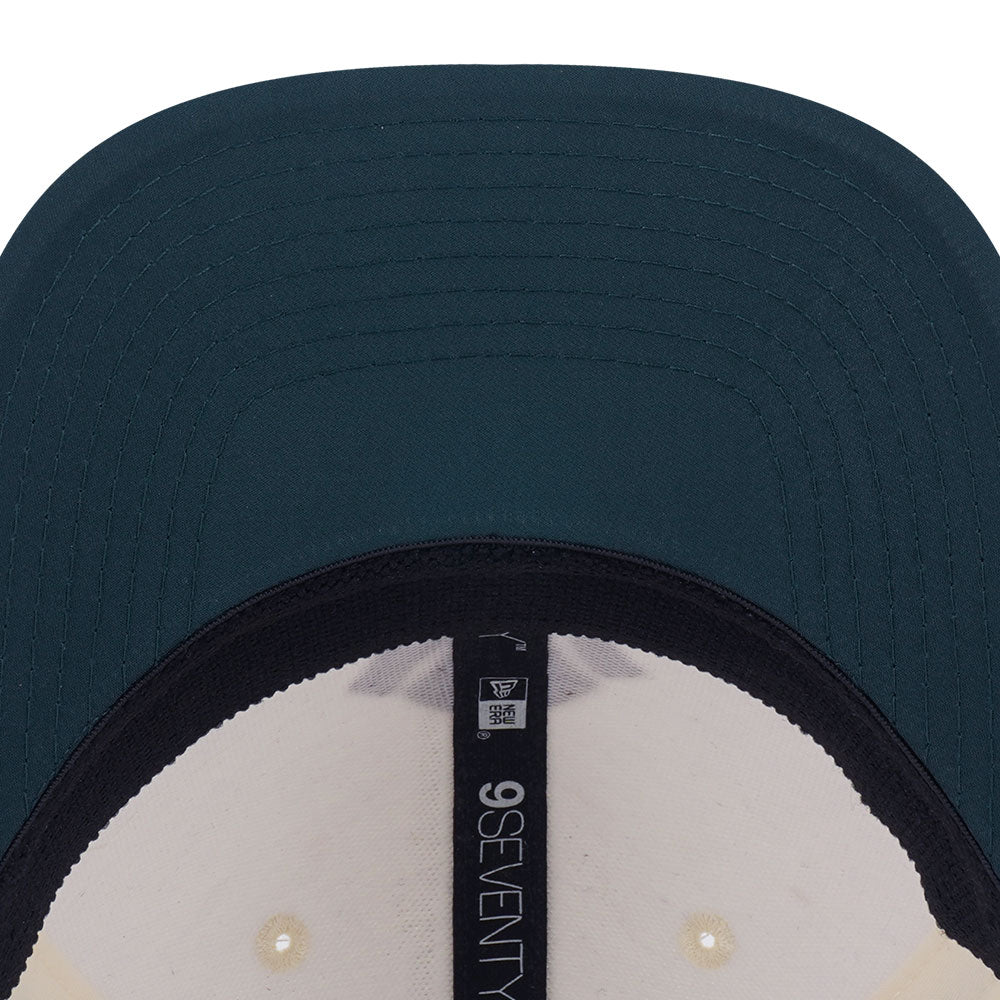 New Era New York Yankees White Dark Green 9SEVENTY Stretch Snapback Cap (with Sunglass Holder)