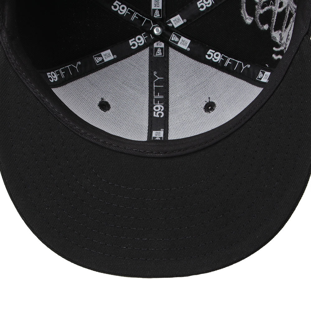 New Era x Attack on Titan Part 2 Wordmark Black 59FIFTY Fitted Cap (PH Exclusive)