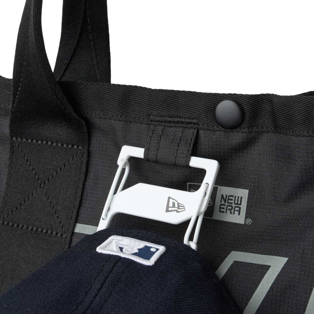 New Era Reflective Script Black 150D Tote Bag