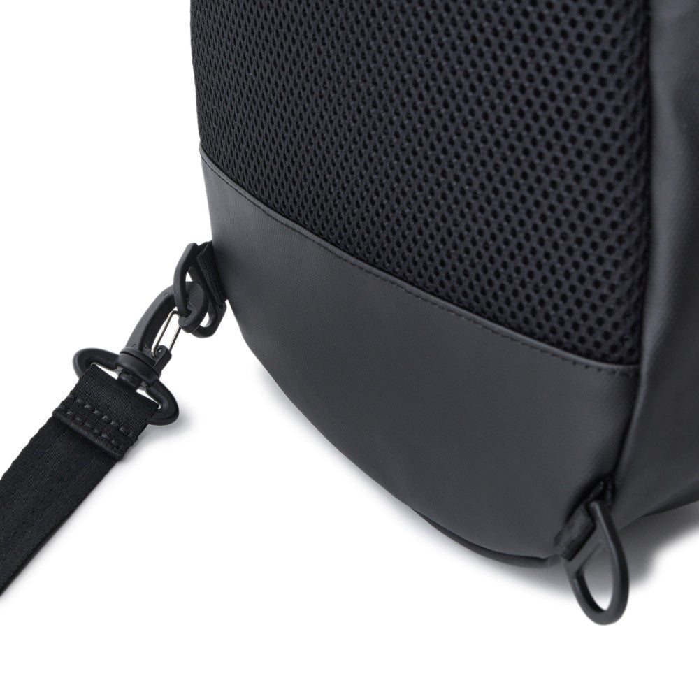 New Era Box Logo Black Body Bag