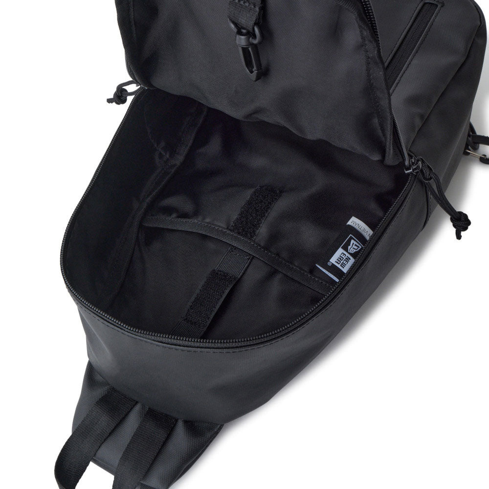 New Era Box Logo Black Body Bag