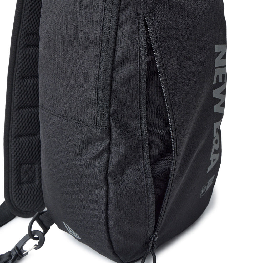 New Era Wordmark Logo Black 150D Body Bag