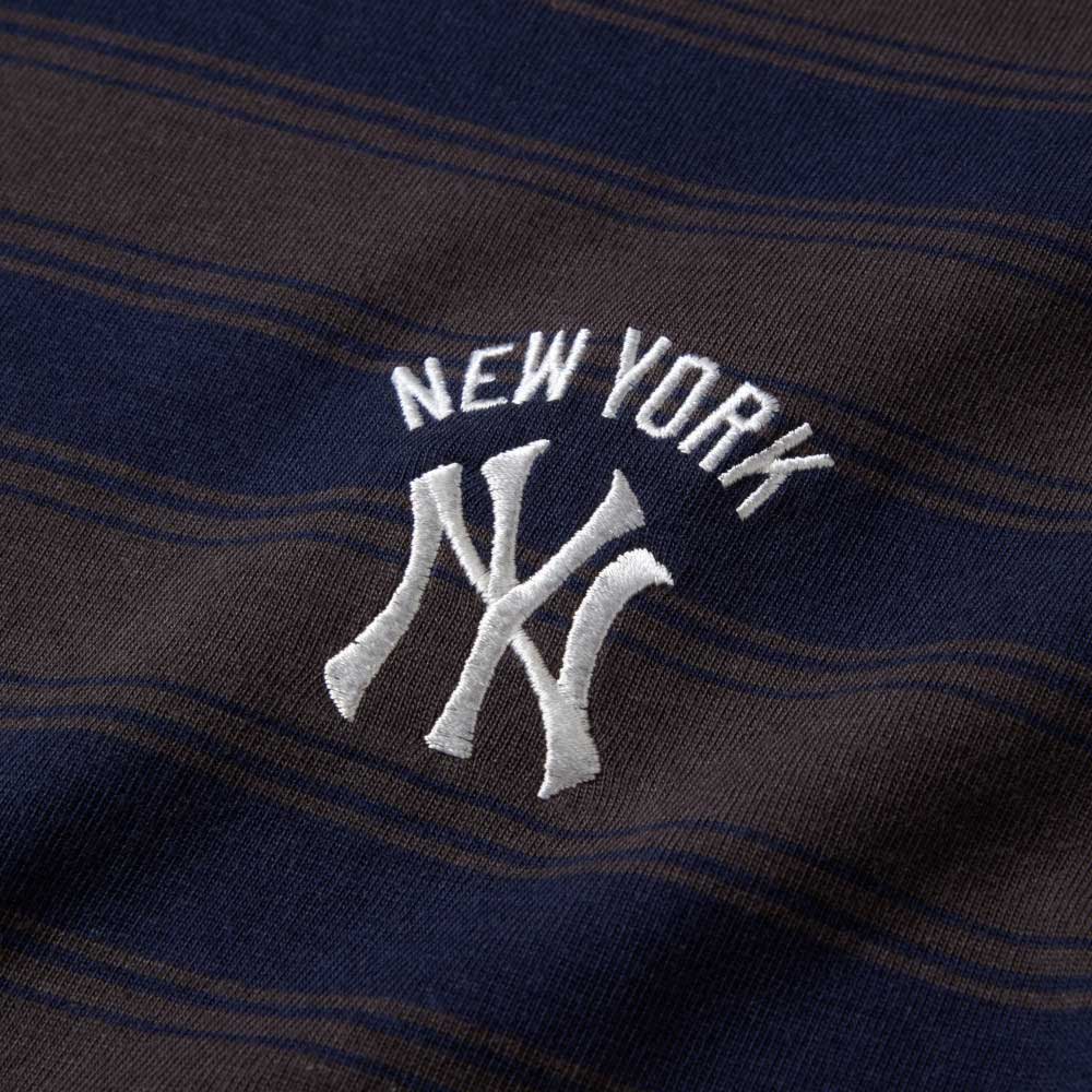 New Era New York Yankees Border Navy Oversized Short Sleeve T-Shirt