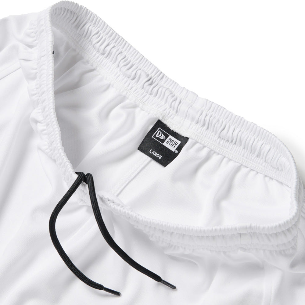 New Era Ball Logo White Pab Tech Shorts