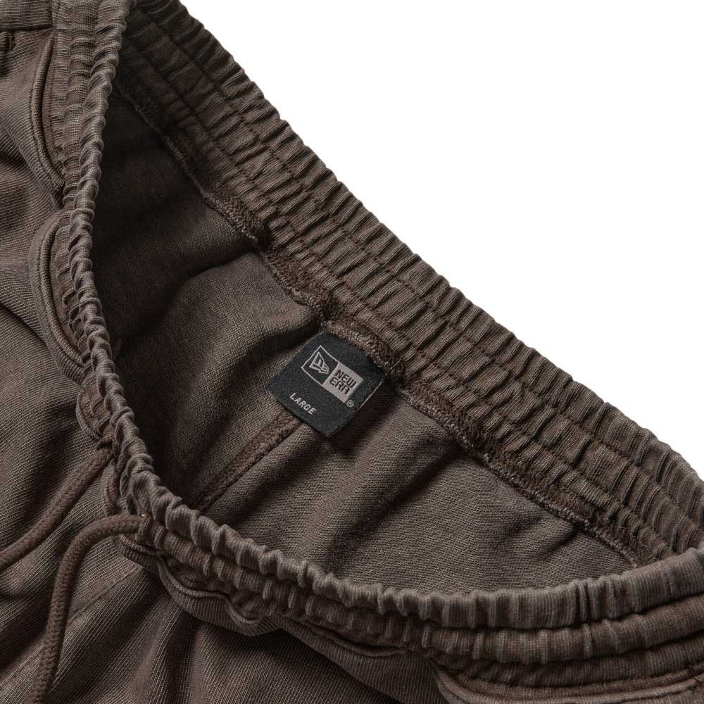 New Era Garment Dye Brown Shorts