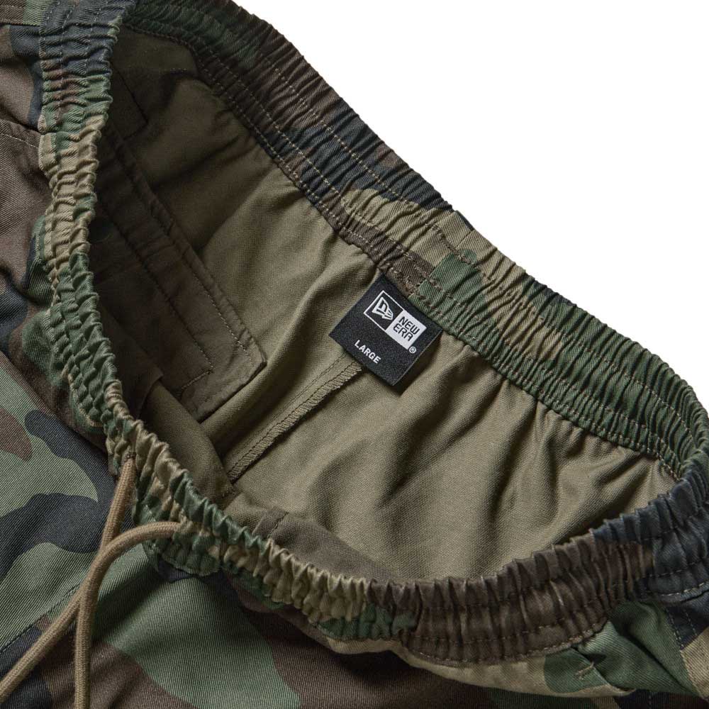 New Era Wood Camo East Short Pants