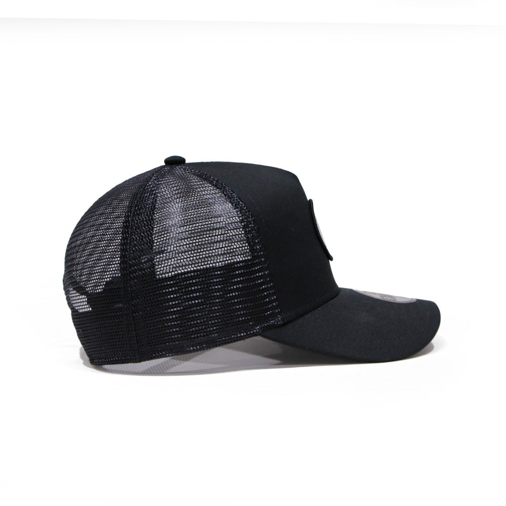 New Era Round Patch Black Youth 9FORTY A-Frame Trucker Cap