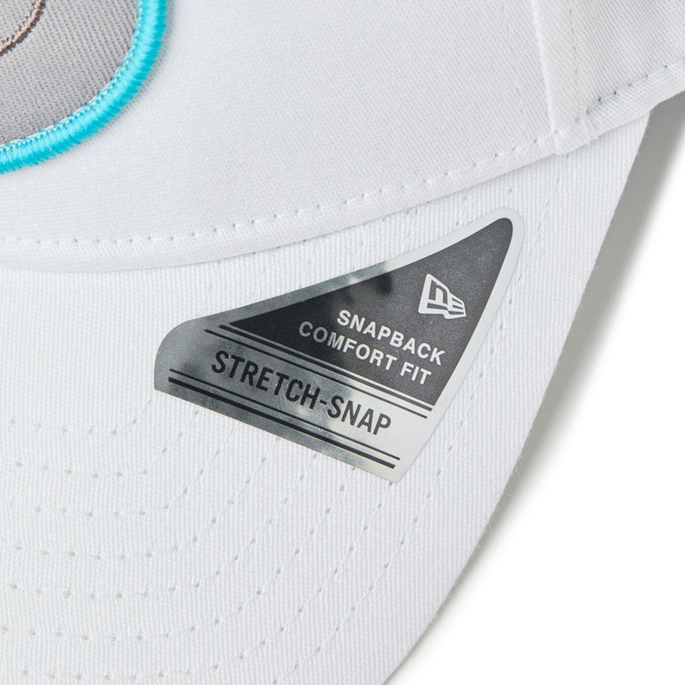 Script Oval Patch White Golf 9FORTY Stretch Snapback Cap