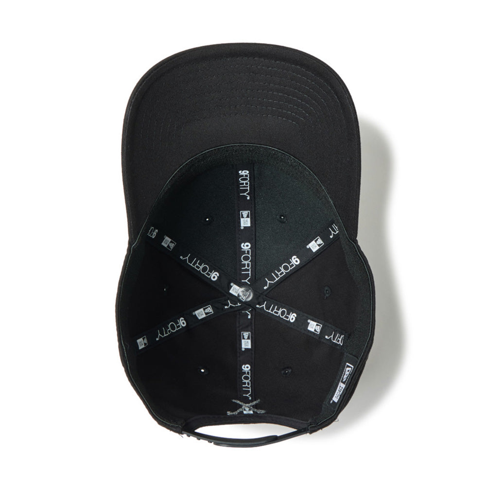 Script Oval Patch Black Golf 9FORTY Stretch Snapback Cap