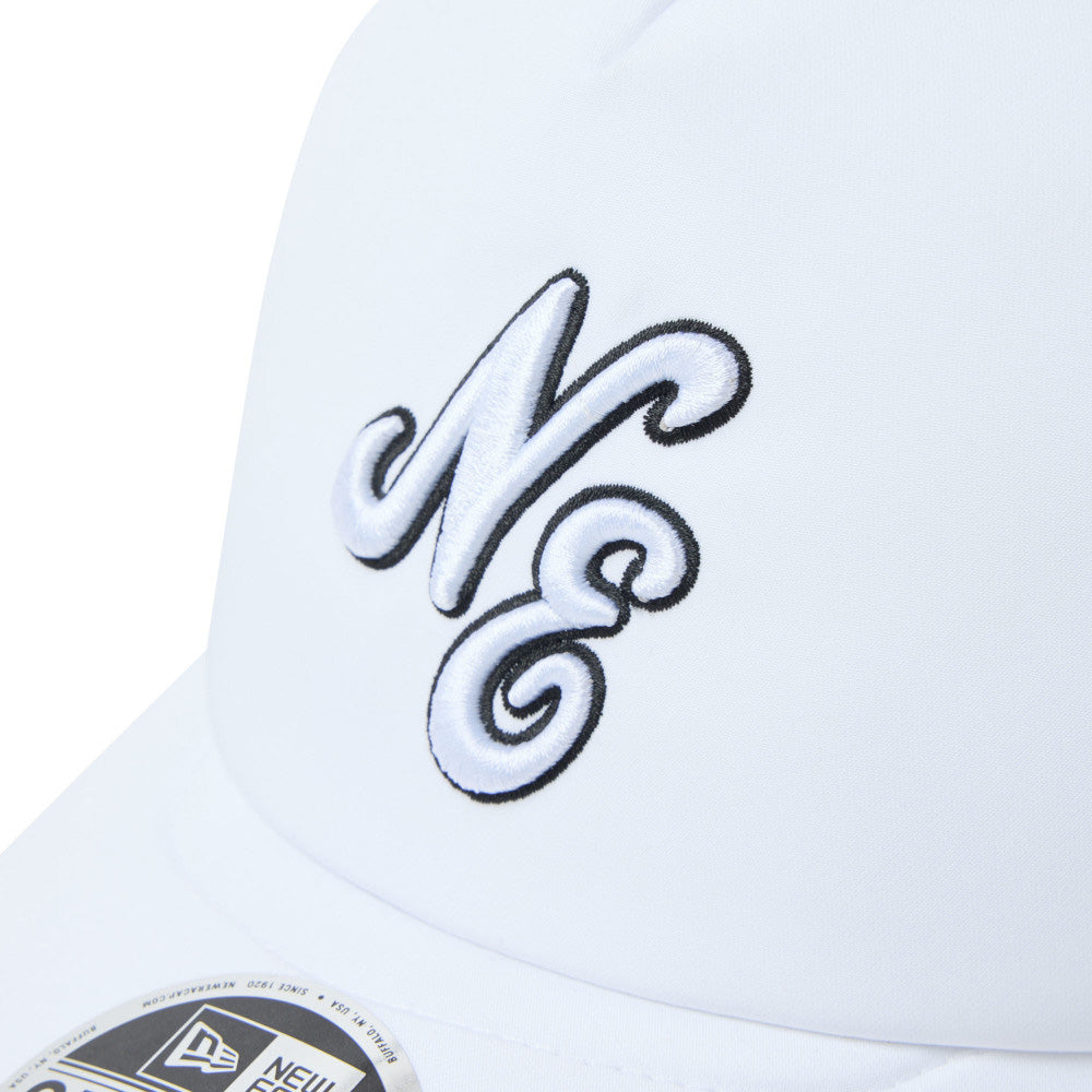 New Era Script Golf White 9FORTY Apex Adjustable Cap