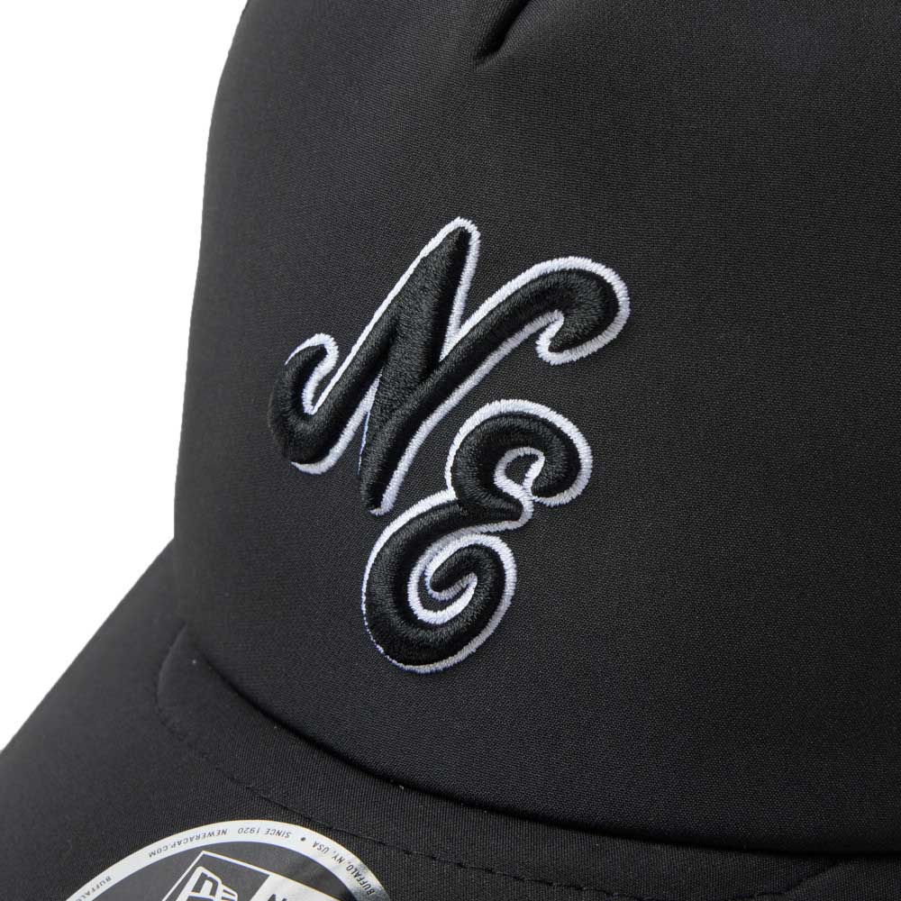 New Era Script Golf Black 9FORTY Apex Adjustable Cap
