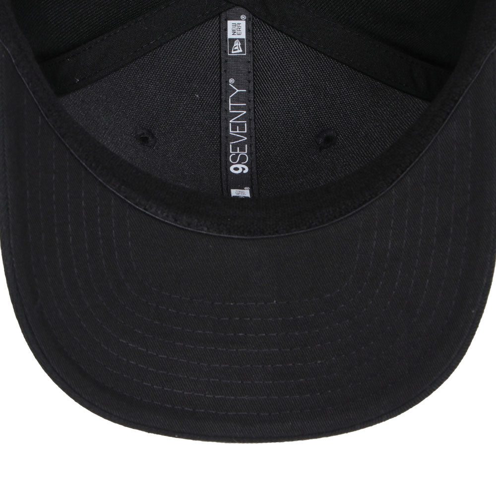 New Era NE Script Black 9SEVENTY Stretch Snapback Cap