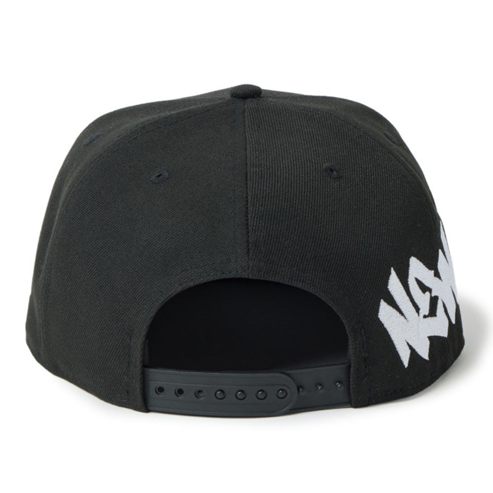 New Era Wordmark Tagging Essential Black 9FIFTY Snapback Cap