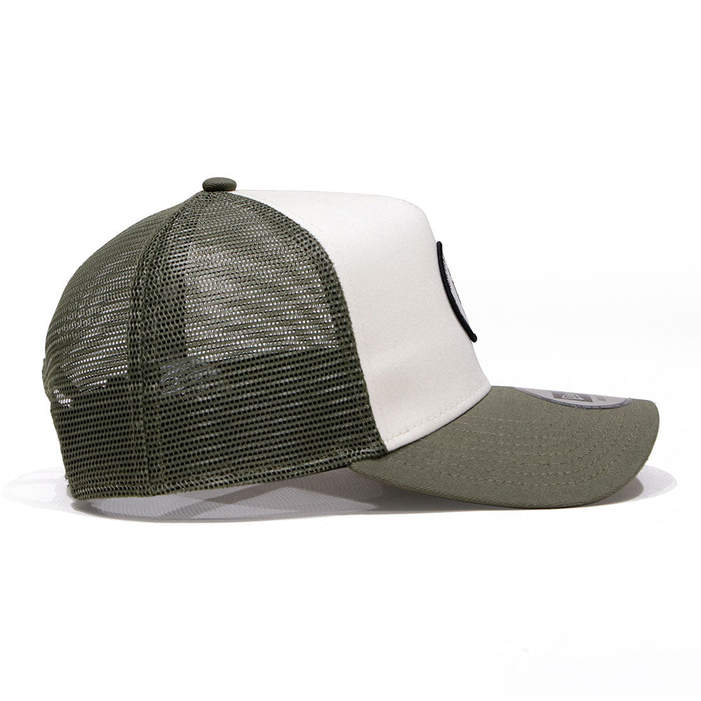 New Era Round Patch Chrome White Olive 9FORTY A-Frame Trucker Cap