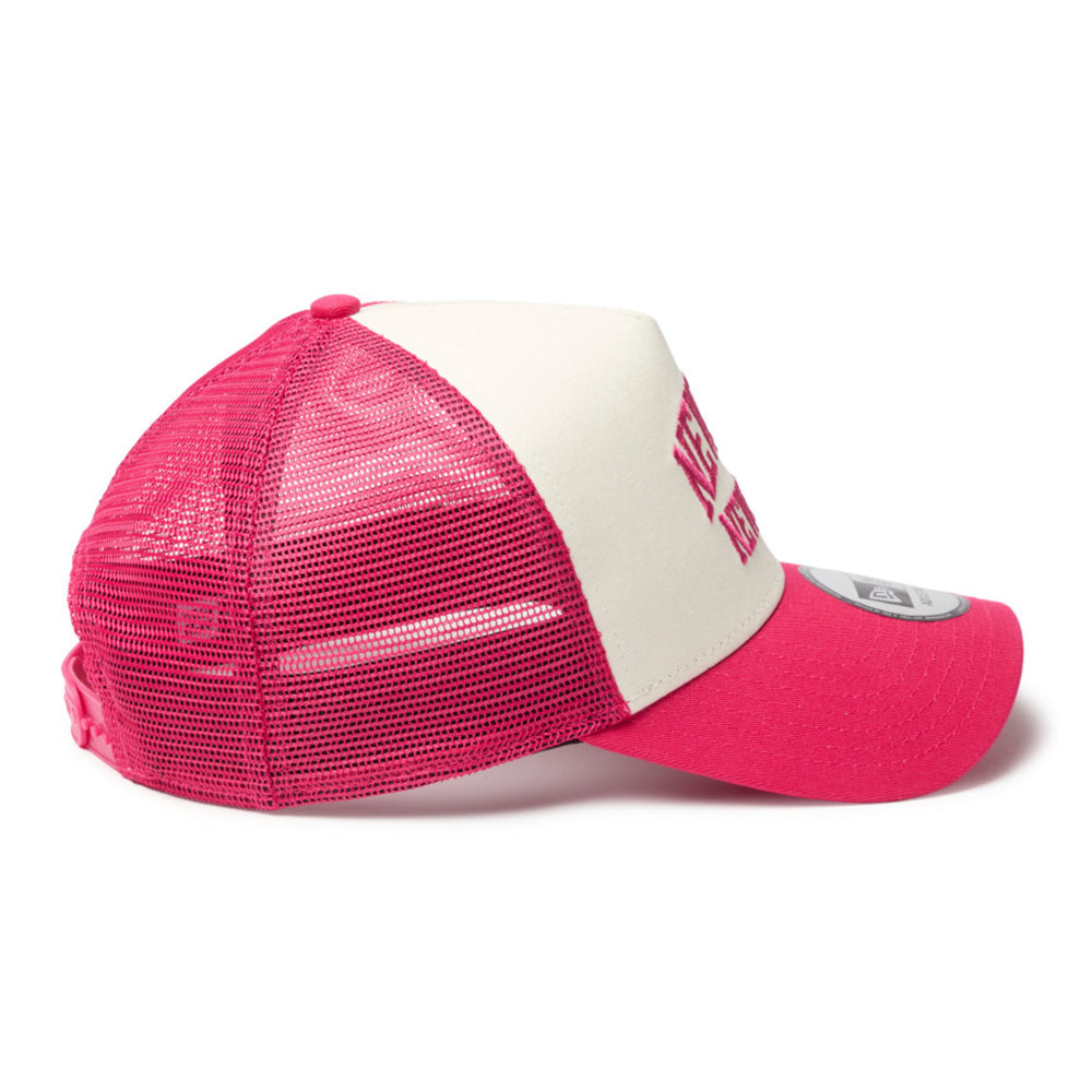 New Era Wordmark NE Collog Cream Red 9FORTY A-Frame Trucker Cap