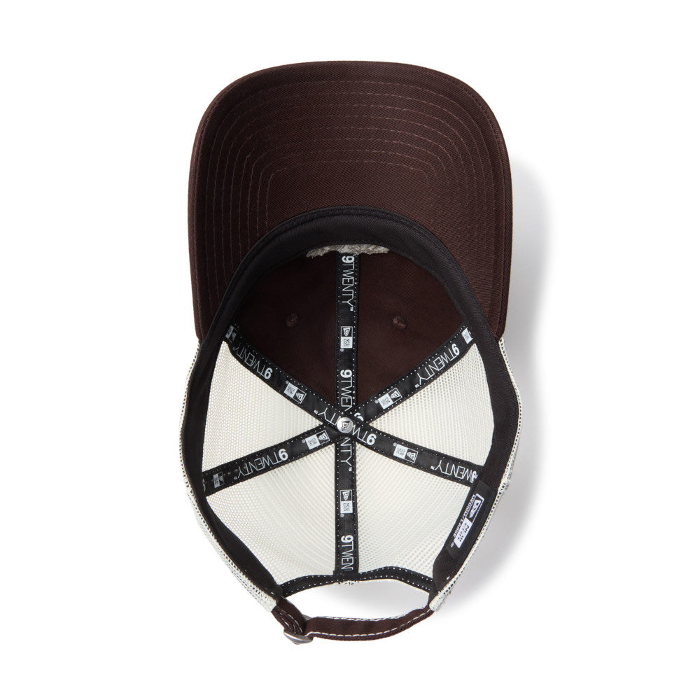 New Era Tagging Mini Logo Brown 9TWENTY Trucker Adjustable Cap