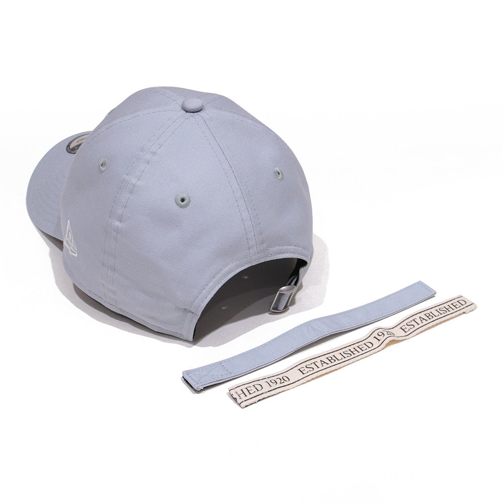 New Era Script Logo Spare Strap Grey 9TWENTY Adjustable Cap