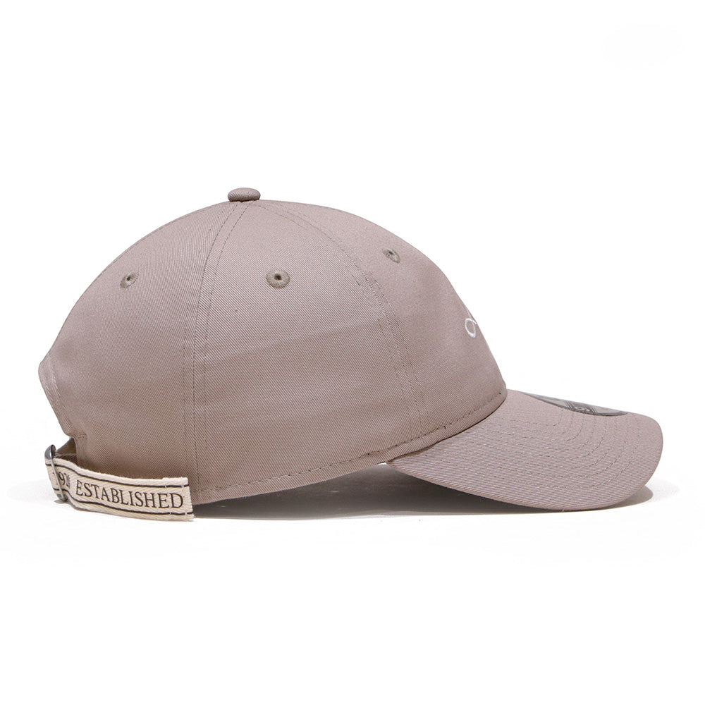New Era Script Logo Spare Strap Brown 9TWENTY Adjustable Cap