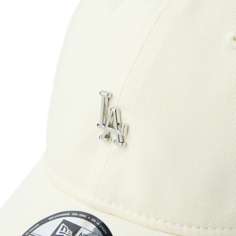 New Era Los Angeles Dodgers Mini Metal Logo Cream 9TWENTY Adjustable Cap