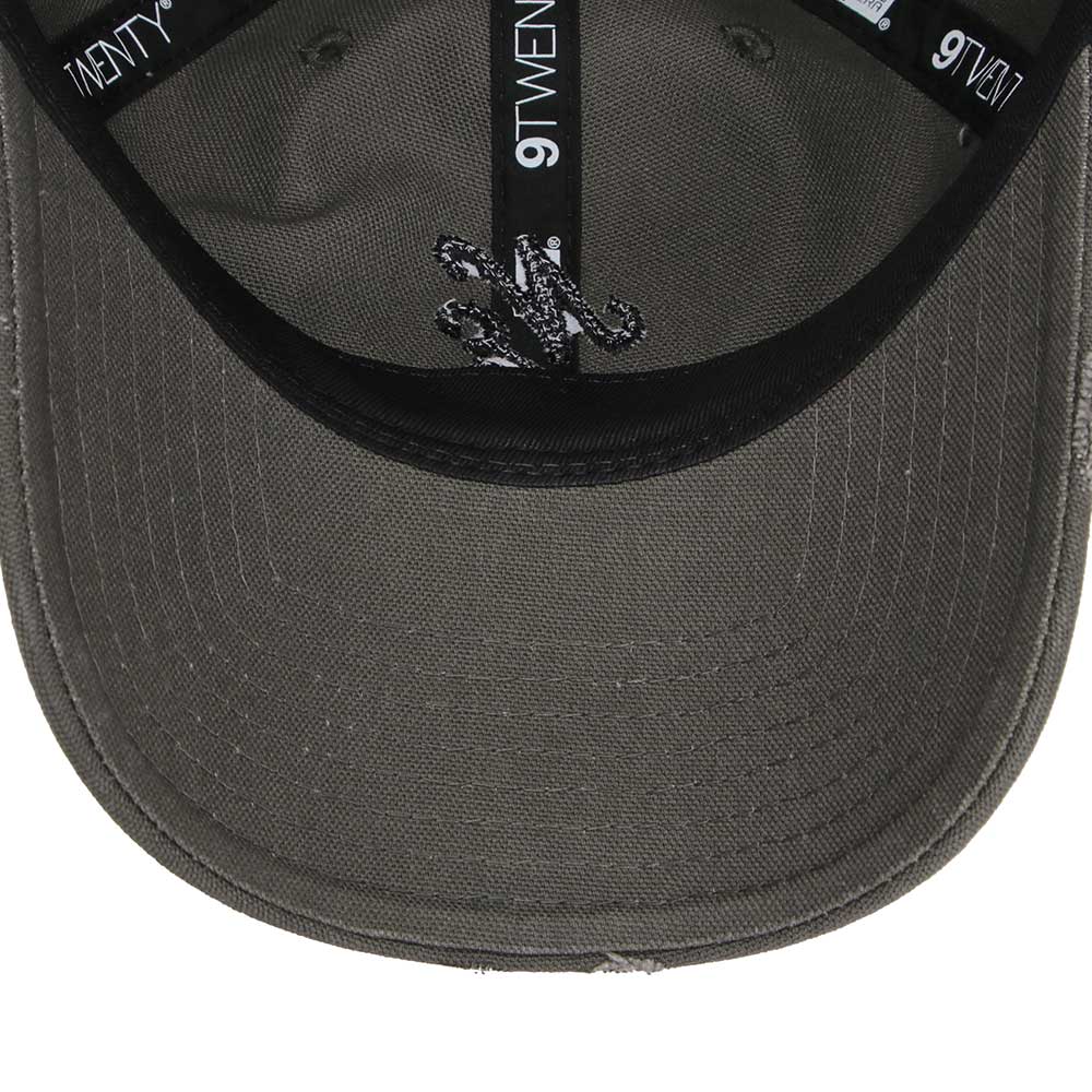 New Era NE Script Damaged Duck Dark Green 9TWENTY Adjustable Cap